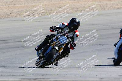media/Mar-12-2022-SoCal Trackdays (Sat) [[152081554b]]/Turn 10 (130pm)/